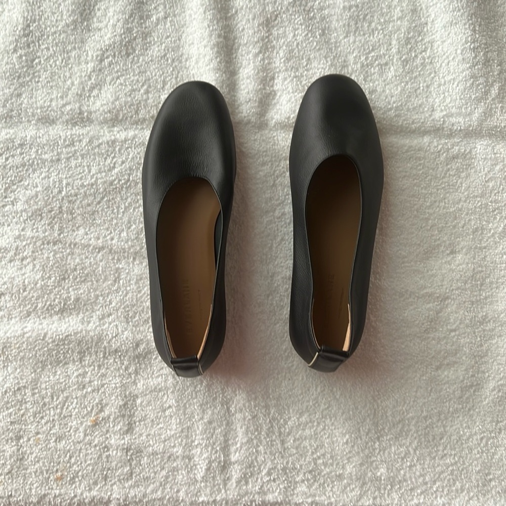 Everlane ballet flats.  Black leather.  Size 6.5.